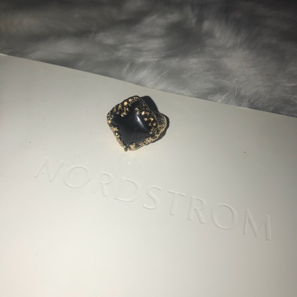 NORDSTROM BLACK AND GOLD COSTUME RING - Picture 5 of 5